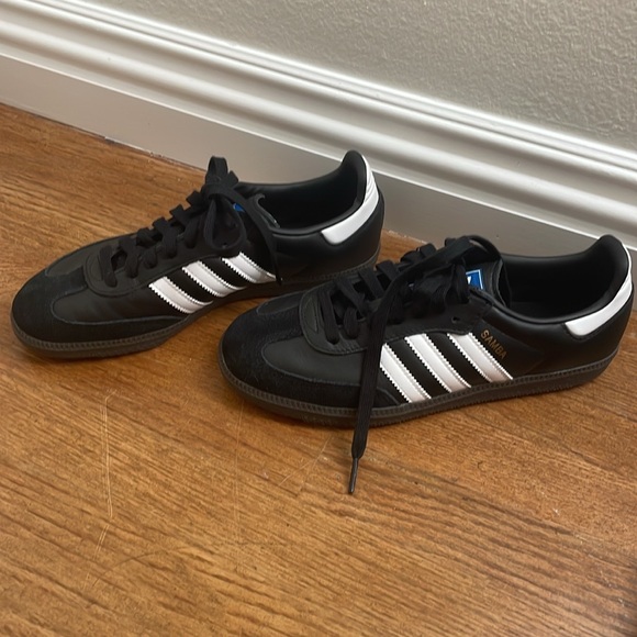 Sambas ✨ - Picture 3 of 3